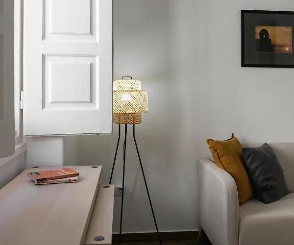 Apartament Patio House *